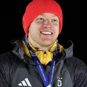 Olympiasieger verpasst Kanzler-Anruf wegen Geissens-Video