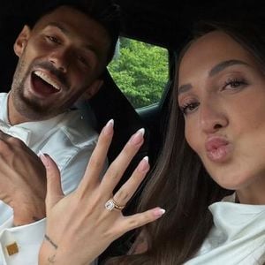 Unter der Haube: Max Wilschrey und Laura haben geheiratet