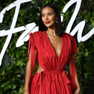 Na endlich! Maya Jama bestätigt offiziell ihre Verlobung