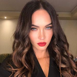Blut getrunken: So reagieren Fans auf Megan Fox' Verlobung