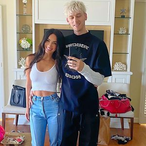 "Blondes Engelsbaby": So süß gratuliert Megan Fox ihrem MGK