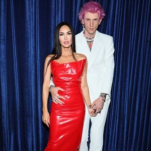 Machine Gun Kelly will schwangere Megan Fox zurückgewinnen