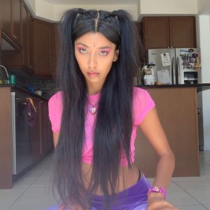 TikTok-Star Megha Thakur stirbt im Alter von nur 21 Jahren