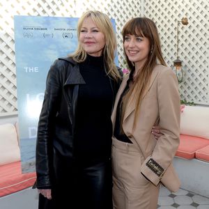 Dakota Johnson wurde von ihrer Mutter vor Obama blamiert