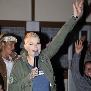 Wegen Handbewegung: Melanie Müller fordert Zeugenanhörung