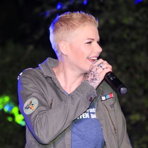Tschüss, Ballermann? Melli Müller singt jetzt am Goldstrand!