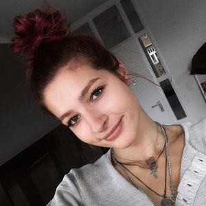 Ex-GNTM-Melina: Nacktshooting wird Herausforderung für Lucy