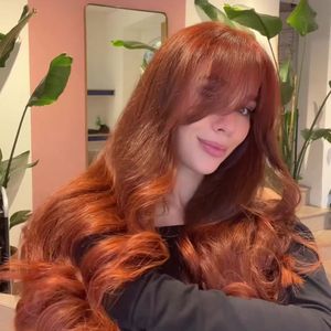 Krasses Umstyling: Melissa Damilia hat jetzt feuerrote Haare