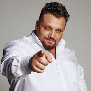 Wem gönnt Menowin nach seinem "Big Brother"-Aus den Sieg?