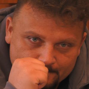 Er macht ernst! Menowin Fröhlich zieht bei "Big Brother" aus