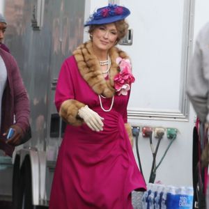 Nanu? Meryl Streep im antiquierten Look in L.A. unterwegs