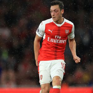 Mesut Özil wieder verknallt: Ist DAS seine neue Freundin?