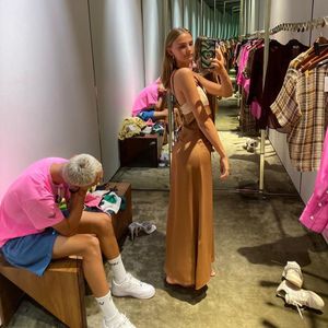 Shoppingtrip mit Mia: Romeo Beckham findet's megalangweilig