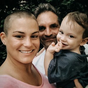 Für den Sohn: Mia de Vries' Mann schreibt über ihren Tod