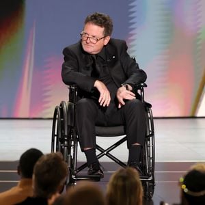 Michael J. Fox erhält Standing Ovations bei den Emmys 2026