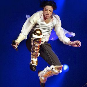 Video: Ist Michael Jackson noch am Leben?