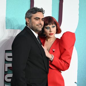 Lady Gaga kehrt dank Verlobtem zu wilder Extravaganz zurück