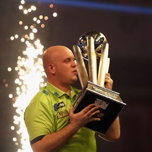 Die Stars der Darts-WM: So wunderschön sehen ihre Frauen aus