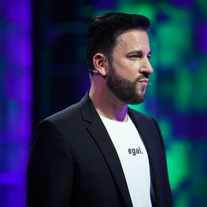 Hohe Schulden? Bekannter reicht Klage gegen den Wendler ein!