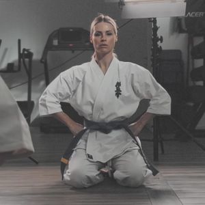 Harter Kampfsport: Michelle Hunziker macht jetzt Karate!