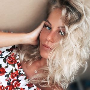 Blutungen und Nierenstau: Bachelor-Michelles Schwangerschaft