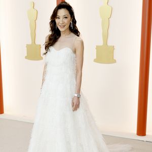 Michelle Yeoh gewinnt den Oscar als beste Hauptdarstellerin!