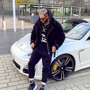 Trennungsfrisur? Mike Heiter trägt seine Haare in Cornrows!