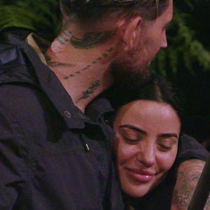 Leyla hätte sich einen Dschungelkuss von Mike gewünscht!