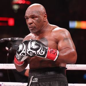 Mike Tyson trainiert mit 60 und bekommt eine Kampfansage