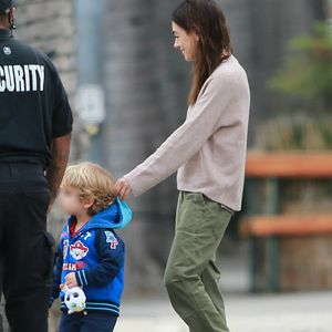 Seltene Bilder: Mila Kunis unterwegs mit Söhnchen Dimitri