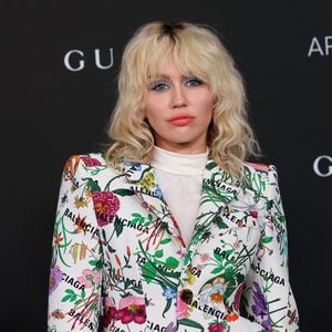 Miley Cyrus macht seltenen Kommentar zu Liam und ihrer Ehe