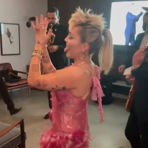 Iro und Zopf: Ist diese Miley-Cyrus-Frise Top oder Flop?