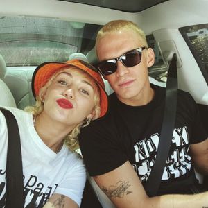 Endlich: Cody Simpson spricht über Trennung von Miley Cyrus