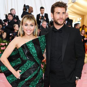 Im Netz: Liam Hemsworth meldet sich zur Trennung von Miley!