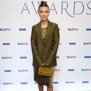 Wirklich erst 15? Millie Bobby Brown rockt stylish ein Event