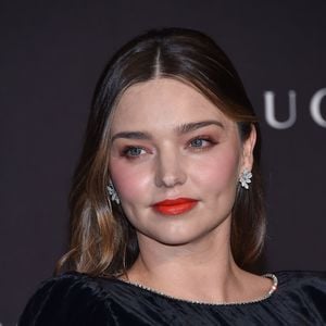 Die praktischen Airport-Looks der Stars!