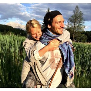 Zum Jahrestag: Miriam Neureuther teilt Pärchen-Pic mit Felix