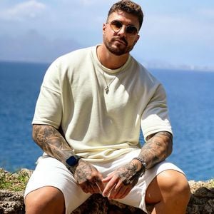 "Schmerzhaft": Mischa Mayer meldet sich nach Sam-Trennung