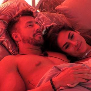 Wie "Love Island"-Mischa: Auch Ricardas Ex fiel auf sie rein