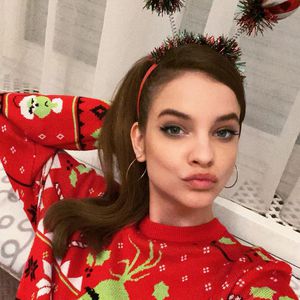 Kurz vor Weihnachten: Die Stars sind im Ugly-Sweater-Fieber