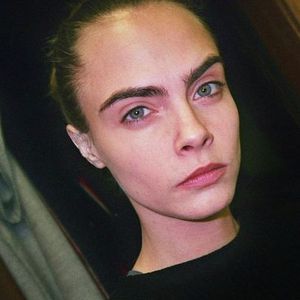 Nach verstörenden Videos: Cara Delevingne teilt wieder Post