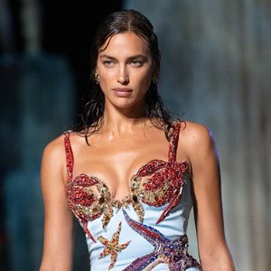 "Tollster Papa": Irina Shayk schwärmt von Ex Bradley Cooper