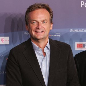 Skurriler Vorfall: Feministin stürmt "Hart aber fair"-Show