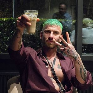 Rapper Mois ist offenbar aus der Psychiatrie ausgebrochen