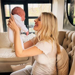 Süße Bedeutung: Mollie King verrät Zweitnamen ihres Babys