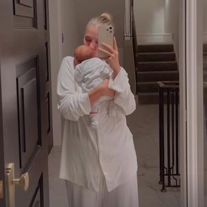 Nach der Geburt: So happy ist Molly-Mae Hague als Neu-Mama!