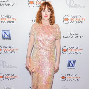 Molly Ringwald bekommt Zwillinge!