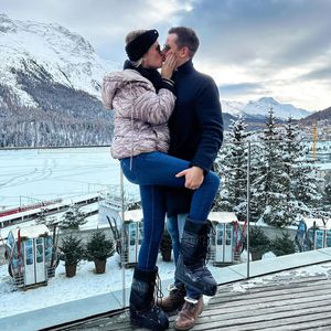 Monica Ivancan teilt süßes Pärchenbild aus dem Skiurlaub