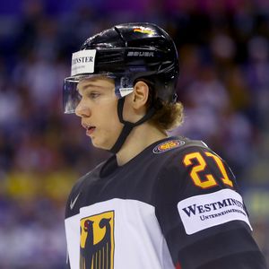 So sehen die deutschen Eishockey-Jungs ohne Helm aus