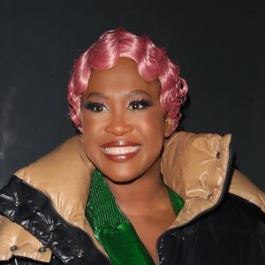 Crazy oder cool? Motsi Mabuse polarisiert mit rosa Haaren